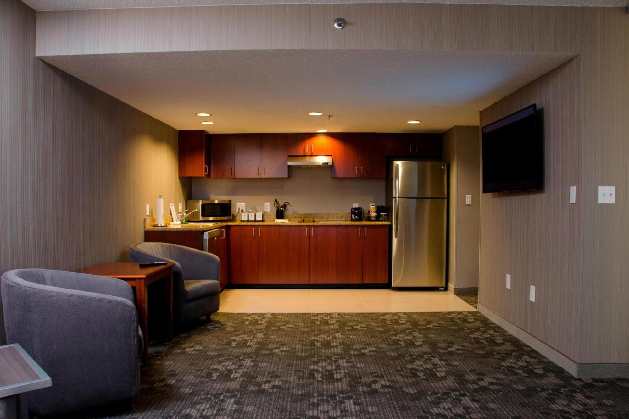 Courtyard Waterbury Downtown Ξενοδοχείο Εξωτερικό φωτογραφία