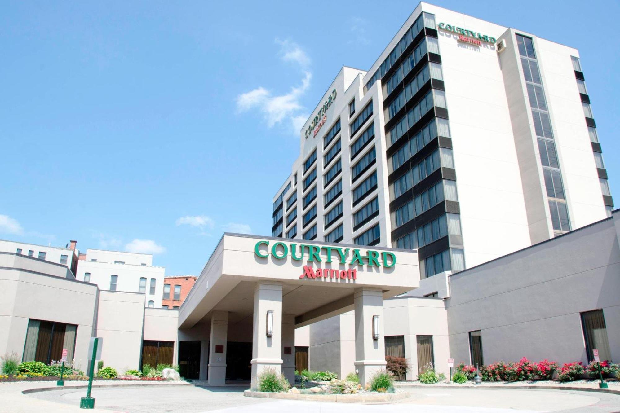 Courtyard Waterbury Downtown Ξενοδοχείο Εξωτερικό φωτογραφία